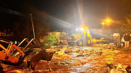 Demre'de kabus geri döndü: Şiddetli yağış hayatı felç etti