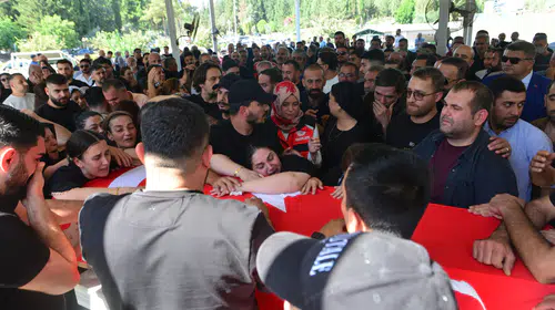 KKTC'deki deniz faciasında yaşamını yitiren genç son yolculuğuna uğurlandı
