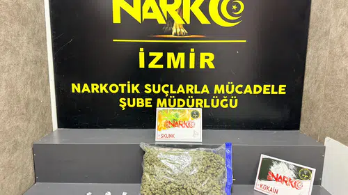 Konak'ta narkotik baskını: İki kişi yakalandı