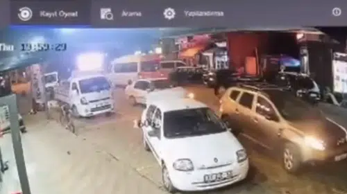 Bartın'da park faciası: Yaşlı sürücü marketin içine daldı