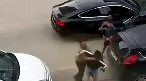 Adana'da dehşet anları: Çocuklar annelerini korumak için babalarına karşı koydu