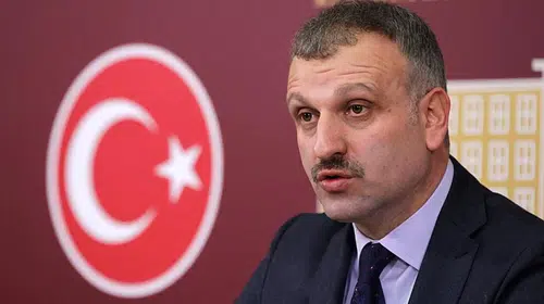 Oktay Saral, Cumhurbaşkanı Başdanışmanlığı görevinden istifa etti