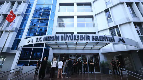 Mersin Büyükşehir Belediyesi'nde başkanvekili belli oldu