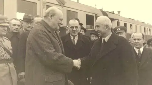 MİT, İnönü-Churchill görüşmesine ilişkin 1943 tarihli istihbarat belgesini yayımladı