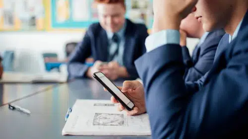 Dijital bağımlılık sinyali: Telefonunuzdan uzak kaldığınızda huzursuz mu oluyorsunuz?