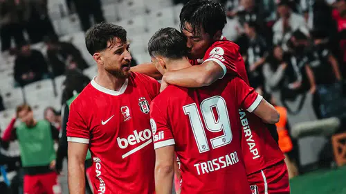 Beşiktaş, Başakşehir’i ikinci yarıda devirdi: Oh ve Olaitan 3 puanı getirdi