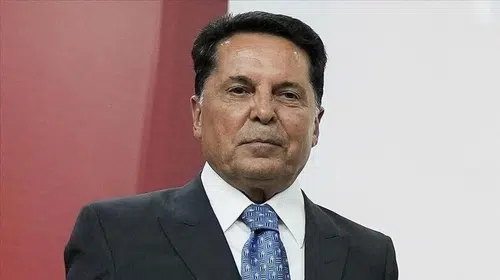 Ahmet Özer Yeni Parti’ye katıldı