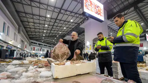 Su ürünlerinde zirve İzmir'in