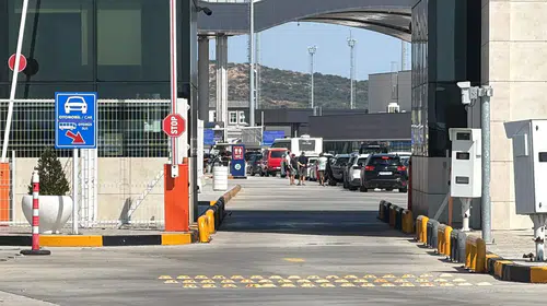 Yunanistan sınırında ulaşım durma noktasına geldi: Sınır kapılarında neler yaşanıyor?