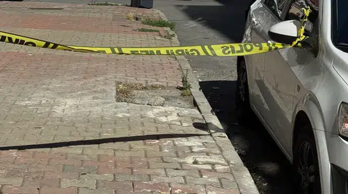 Sultangazi'de motosikletli dehşet: 15 yaşındaki gence kurşun yağdırdılar