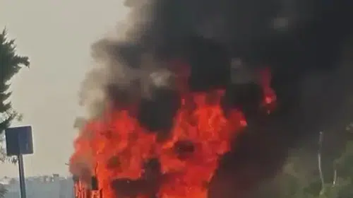 Kocaeli'de Yolcu Otobüsünde Korkutan Yangın