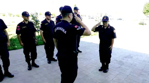 Yeşilhisar'da bir günlük askerlik: Down sendromlu Berkant'ın hayali jandarma üniformasıyla gerçek oldu