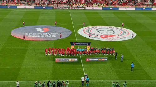 Samsunspor-Fenerbahçe: 67. Randevuda Saha Samsun