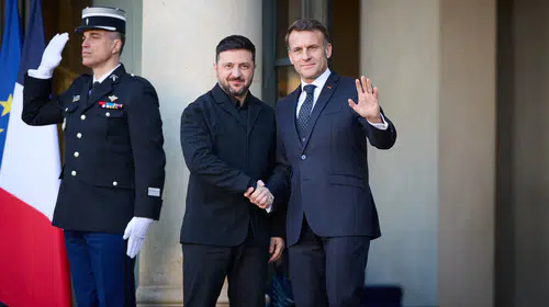 Paris'ten Kiev'e destek: Macron ve Zelenskiy 2 saat görüştü