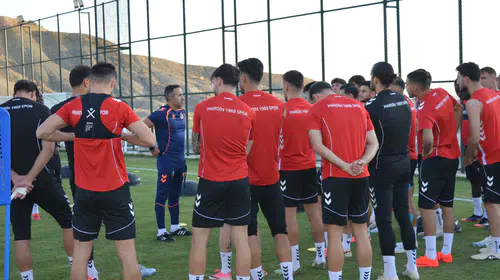 Mardin 1969 Spor'da taraftar coşkusu: Vanspor maçı öncesi stadyum dolacak