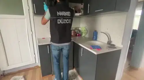 Düzce’de narkotik operasyonlarında 3 tutuklama