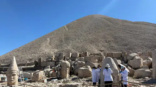 Nemrut Dağı'nda kapsamlı koruma çalışması sürüyor
