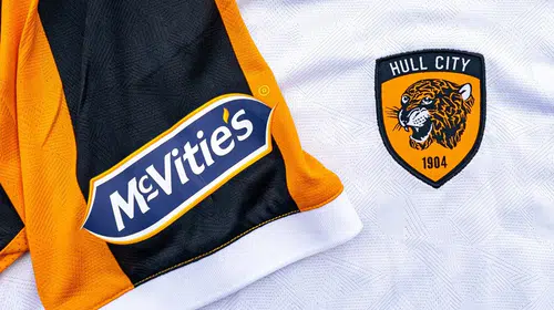 Hull City'nin Premier Lig dönüşünde McVitie's imzası: Forma kolunda dev sponsorluk