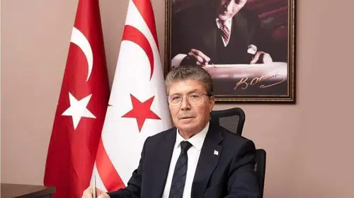 KKTC Başbakanı Üstel: 30 Ağustos, bağımsızlık iradesinin dünyaya ilanıdır