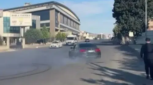 Esenyurt'ta drift yapan ehliyetsiz sürücüye 220 bin TL ceza