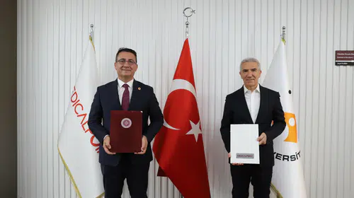 İzmir'de sağlık ve teknoloji buluşması: İEÜ Medical Point ile İYTE'den Ar-Ge protokolü