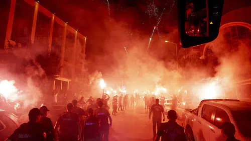 Fenerbahçe Ankara’ya ulaştı: Taraftarlardan coşkulu karşılama