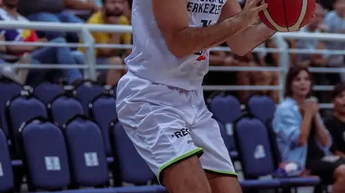 Marko Pecarski iki yıl sonra Denizli Basket'e döndü