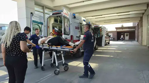 Adıyaman’da otomobil bariyerlere çarptı: 1 yaralı