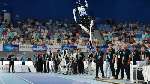 Pekin'de İnsansı Robotların Dünya Oyunları Başladı: 10 Gün Sürecek