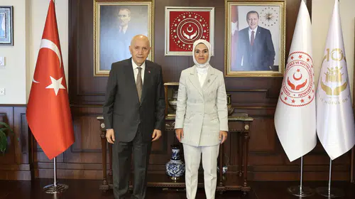 Yenimahalle'de sosyal hizmetler masada: Bakan Göktaş, Başkan Yaşar'ı ağırladı