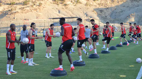 Mardin 1969 Spor, Vanspor maçı için sahada: Hamzabeyli Tesisleri'nde tempolu idman