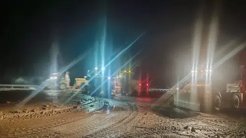 Sivas’ta sel nedeniyle kapanan D-100 yolu 3 saat sonra açıldı