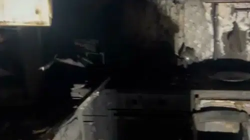 Efeler’de sabaha karşı daire yangını: Mazlum Çiçek hayatını kaybetti
