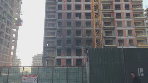 Güneşli'de inşaat sahasında yangın: Kule vinci ve malzemeler hasar gördü