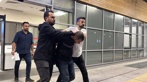 Kütahya'da eski eşini 8 kez bıçaklayan şüpheli, kaçarken yakalandı: Yoğun bakımdaki kadının tedavisi sürüyor