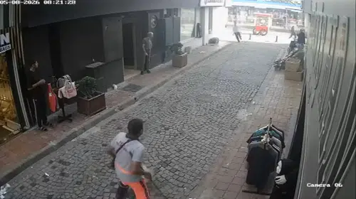 Fatih’te şüpheliye karşı esnaf ve temizlik görevlisinden anlık müdahale