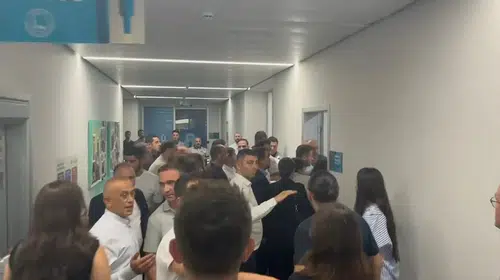 Üsküdar Belediye Meclisi’nde başkan vekilliği seçiminde oy krizi