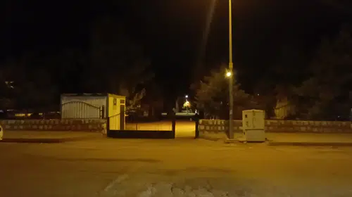 Mardin'de parkta otururken başına yorgun mermi isabet eden kadın ağır yaralandı