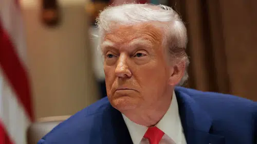 Trump'tan İran açıklaması: Ekonomik baskılar işe yaradı, çökmekte olan bir ülke