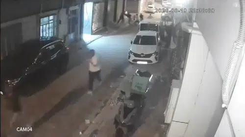Bayrampaşa'da polise bıçaklı saldırı: 4 şüpheli tutuklandı