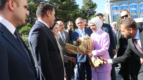 Bakan Göktaş Van’daki sosyal destek merkezlerini inceledi