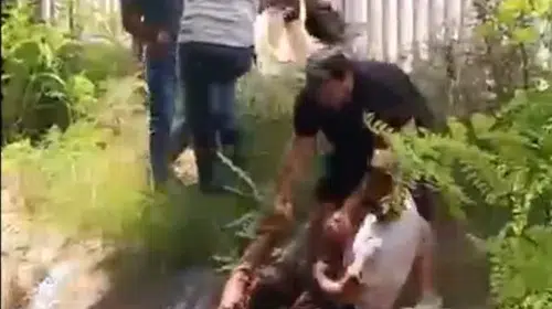 Tarsus'ta kanala düşen çocuğu çevredekiler kurtardı