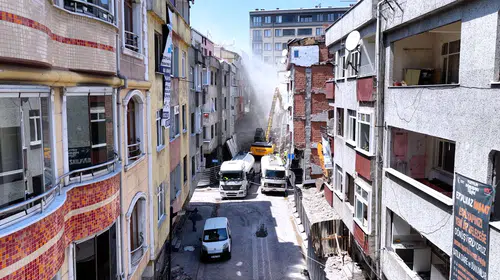 Zeytinburnu’nda 5 bin 56 bağımsız bölümün dönüşümü tamamlandı