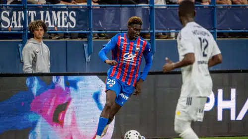 İzmir ekibi Göztepe, Fransız orta saha Bagbema için yarışta iddialı