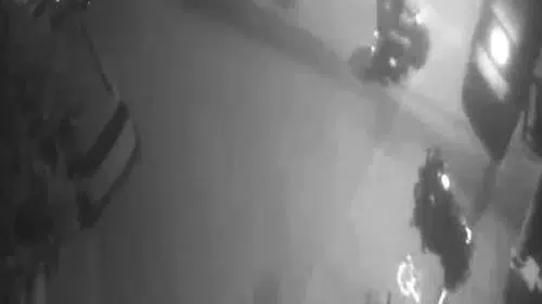 Avcılar’da 180 bin liralık motosiklet hırsızlığı kameraya yansıdı