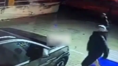 Mersin'de park halindeki araca saldırı düzenleyen şüpheli yakalandı