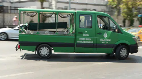 Denizolgun'un mezarından alınan örnekler Adli Tıp incelemesi sonrası yerine konuldu