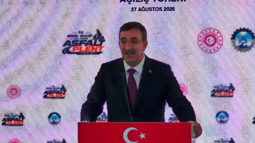 Bingöl'de asfalt plenti hizmete girdi: Yılmaz, kalkınmanın 81 ile yayıldığını vurguladı
