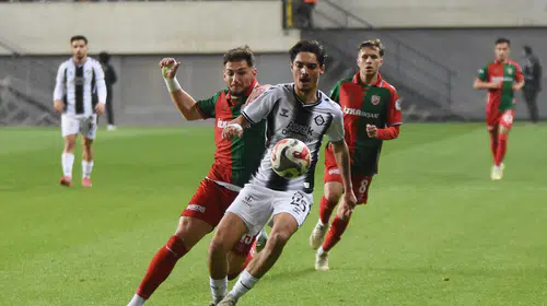 Altay’da ayrılık sinyali veren iki futbolcu takıma döndü