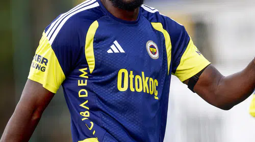 Lukaku Fenerbahçe’de ilk antrenmanına çıktı